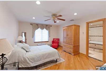 512 Van Bussum Avenue, Garfield, NJ 07026 - Photo 12