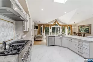 136 Willow Dr, Old Tappan, NJ 07675 - Photo 16