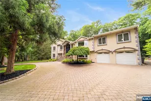 136 Willow Dr, Old Tappan, NJ 07675 - Photo 2