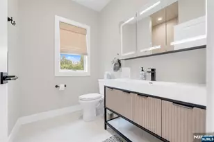 495 Wilson Ave, Paramus, NJ 07652 - Photo 32