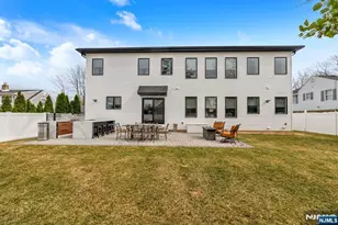 495 Wilson Ave, Paramus, NJ 07652 - Photo 50