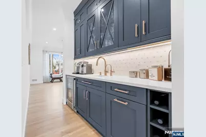 495 Wilson Avenue, Paramus, NJ 07652 - Photo 16