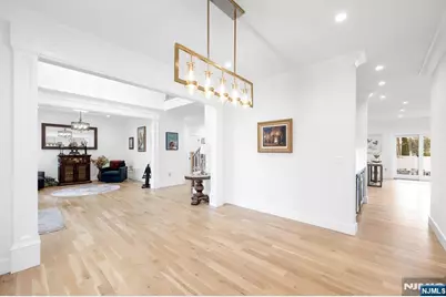 495 Wilson Avenue, Paramus, NJ 07652 - Photo 10