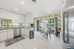 20 Leroy St, Tenafly, NJ 07670 - Photo 18