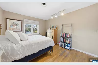 20 Leroy Street, Tenafly, NJ 07670 - Photo 38