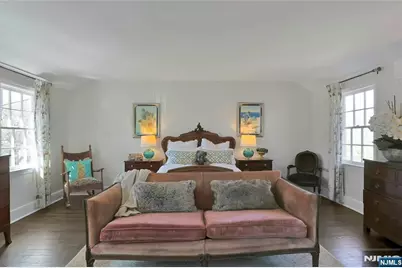 28 Turners Lake Drive, Mahwah, NJ 07430 - Photo 24