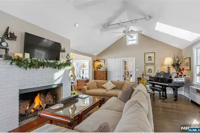 28 Turners Lake Drive, Mahwah, NJ 07430 - Photo 46