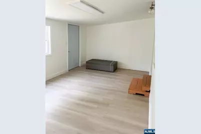 32 Beechwood Road, Cresskill, NJ 07626 - Photo 8