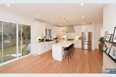 65 Franklin Street B #B, Tenafly, NJ 07670 - Photo 4