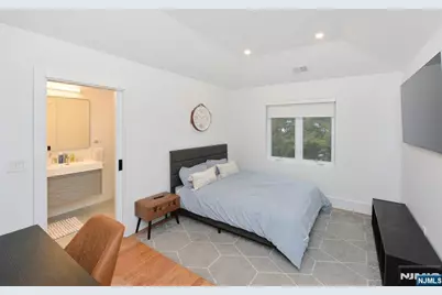 65 Franklin Street B #B, Tenafly, NJ 07670 - Photo 12