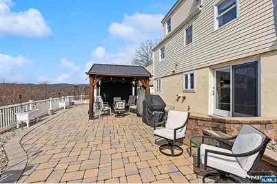 50 Hilltop Terrace, Bloomingdale, NJ 07403 - Photo 38