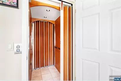 50 Hilltop Terrace, Bloomingdale, NJ 07403 - Photo 12