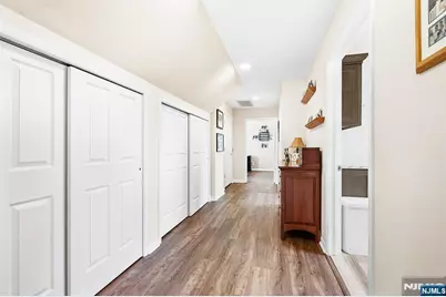 50 Hilltop Terrace, Bloomingdale, NJ 07403 - Photo 14