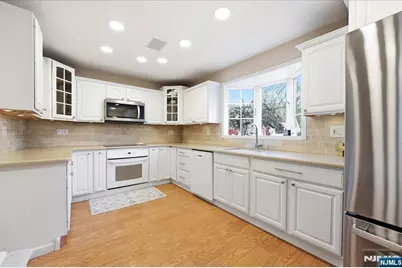 30 Lincoln Avenue, Wood Ridge, NJ 07075 - Photo 16