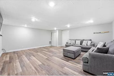 30 Lincoln Avenue, Wood Ridge, NJ 07075 - Photo 34