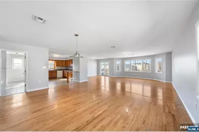 196 Sanford Avenue 2 #2, Kearny, NJ 07032 - Photo 12