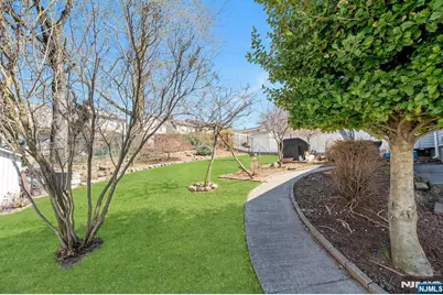 17 Peden Terrace, Kearny, NJ 07032 - Photo 30