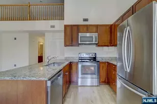 269 Main Street 2, Little Ferry, NJ 07643 - Photo 12