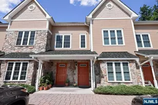 269 Main Street 2, Little Ferry, NJ 07643 - Photo 4