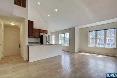 269 Main Street 2 #2, Little Ferry, NJ 07643 - Photo 2