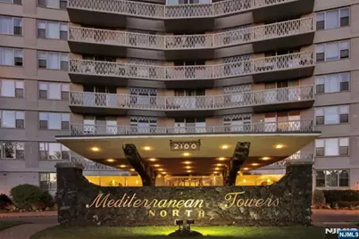 2100 Linwood Avenue 2G #2G, Fort Lee, NJ 07024 - Photo 1