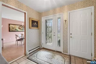 20 Romopock Ct, Mahwah, NJ 07430 - Photo 2