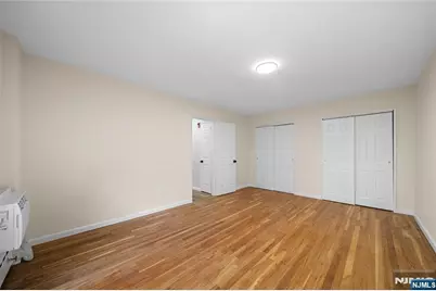 1565 Center Avenue 3D #3D, Fort Lee, NJ 07024 - Photo 18