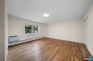 1565 Center Ave 3D, Fort Lee, NJ 07024 - Photo 12