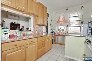 1100 83rd C3, North Bergen, NJ 07047 - Photo 8