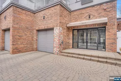547 Gorge Road 2E #2E, Cliffside Park, NJ 07010 - Photo 28