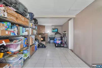 687 Lancaster Road, Ridgefield, NJ 07657 - Photo 22