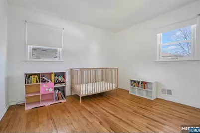 687 Lancaster Road, Ridgefield, NJ 07657 - Photo 12