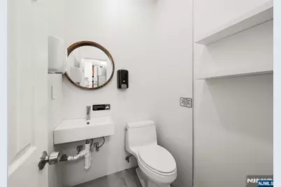 69-71 Ridgefield Avenue, Ridgefield Park, NJ 07660 - Photo 18