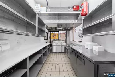 69-71 Ridgefield Avenue, Ridgefield Park, NJ 07660 - Photo 14