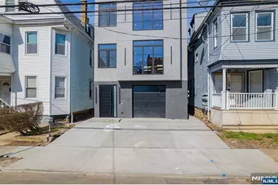 31 Grace Street, Irvington, NJ 07111 - Photo 2