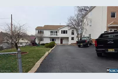 342 Sherman Street, Passaic, NJ 07055 - Photo 2