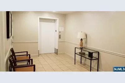 411 E Brinkerhoff Avenue 102 #102, Palisades Park, NJ 07650 - Photo 4