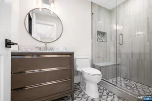 452 Oregon St, Paramus, NJ 07652 - Photo 40