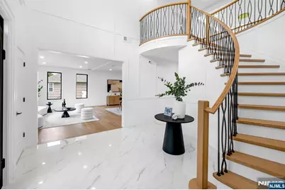 452 Oregon Street, Paramus, NJ 07652 - Photo 2