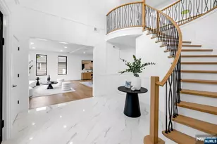 452 Oregon St, Paramus, NJ 07652 - Photo 2