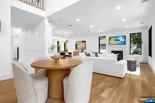 452 Oregon St, Paramus, NJ 07652 - Photo 6