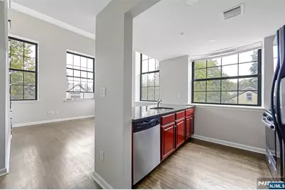 105 -111 Marion Street 18 #18, Paterson, NJ 07522 - Photo 4