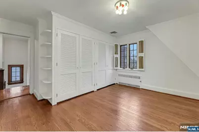 300 Churchill Road, Teaneck Township, NJ 07666 - Photo 24