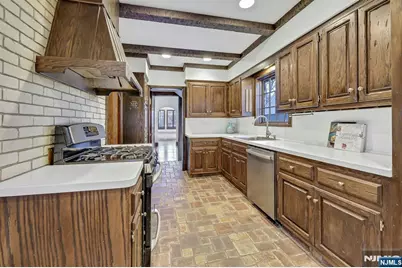 300 Churchill Road, Teaneck Township, NJ 07666 - Photo 16