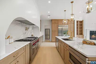 36 Hampshire Hill Road, Upper Saddle River, NJ 07458 - Photo 4