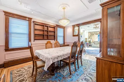 429 Oakdene Avenue, Cliffside Park, NJ 07010 - Photo 10