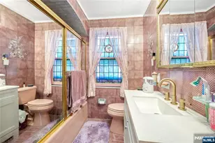 429 Oakdene Ave, Cliffside Park, NJ 07010 - Photo 20