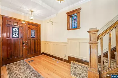 429 Oakdene Avenue, Cliffside Park, NJ 07010 - Photo 6