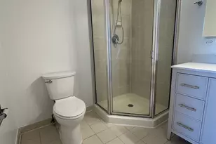 200 Grand Cove Way 5M, Edgewater, NJ 07020 - Photo 12