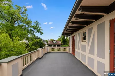 384 Anderson Street, Hackensack, NJ 07601 - Photo 26